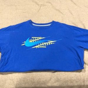 Nike T-shirt